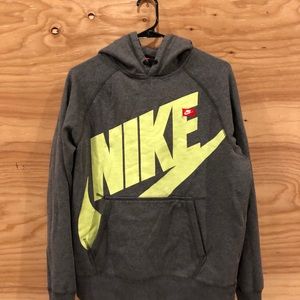 Nike sweatshirt